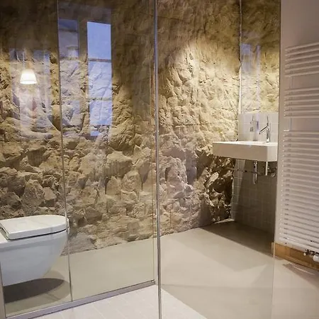 Hotel La Pipistrelle 3*